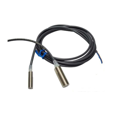 工業級E2E-X7D1-N 2Mインダクティブ近距離センサー