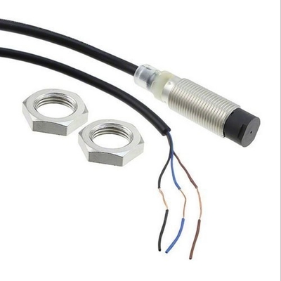 耐久性 E2B-S08KS02-WP-B1 2M OMS 産業機械用インダクティブ近感センサー